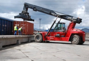 Завершен первый этап ремонта контейнерного терминала «Совмортранс» 